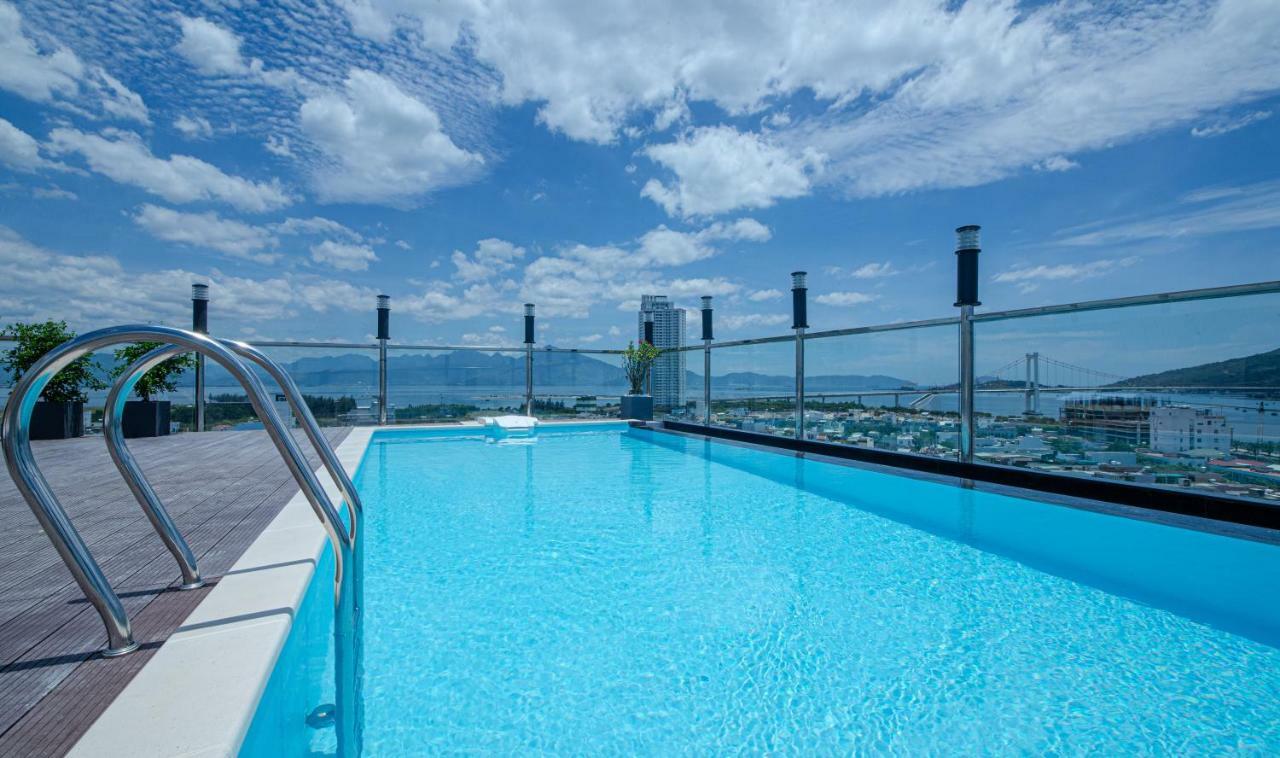 Rest Hotel & Apartment Дананг Экстерьер фото